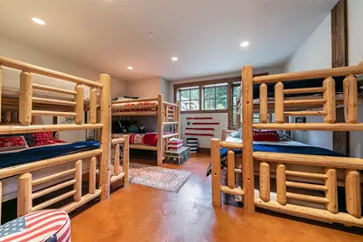 2392 Overlook Place, Truckee, CA 96161 - Photo 19