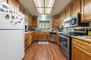 10414 Martis Valley Rd, Truckee, CA 96161 - Photo 3
