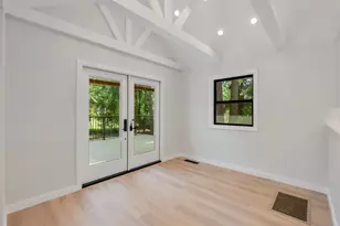 660 Midiron Ave, Tahoe Vista, CA 96148 - Photo 13