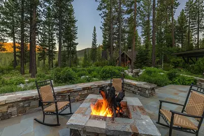 8133 Valhalla Drive, Truckee, CA 96161 - Photo 21