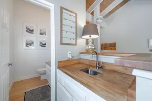10240 Pine Cone Rd, Truckee, CA 96161 - Photo 11
