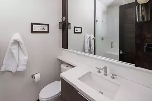 10568 Glen Brook Ct, Truckee, CA 96161 - Photo 17