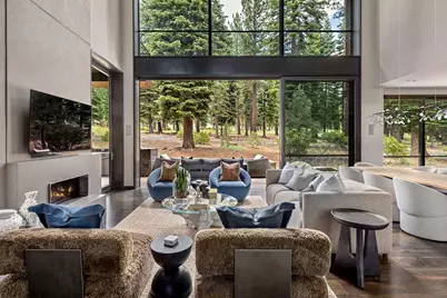 10568 Glenbrook Court, Truckee, CA 96161 - Photo 7