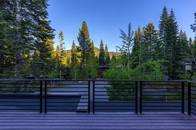10568 Glenbrook Court, Truckee, CA 96161 - Photo 21