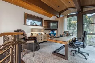 9500 Dunsmuir Way, Truckee, CA 96161 - Photo 11