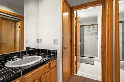 12486 Viking Way, Truckee, CA 96161 - Photo 17