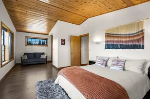 12486 Viking Way, Truckee, CA 96161 - Photo 15
