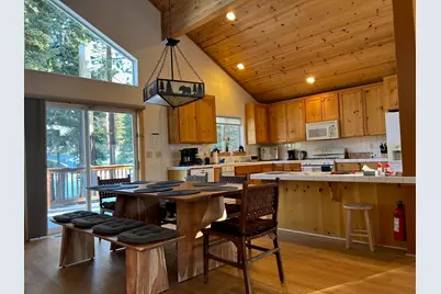 1055 Canterbury Drive, Kings Beach, CA 96143 - Photo 3
