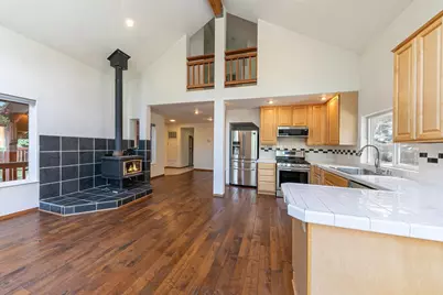 13370 Sierra Drive, Truckee, CA 96161 - Photo 3