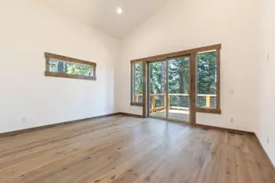 13436 Weisshorn Ave, Truckee, CA 96161 - Photo 19