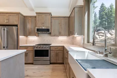 13436 Weisshorn Avenue, Truckee, CA 96161 - Photo 7