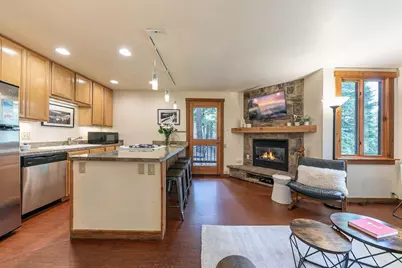 4065 Coyote Fork, Truckee, CA 96161 - Photo 11