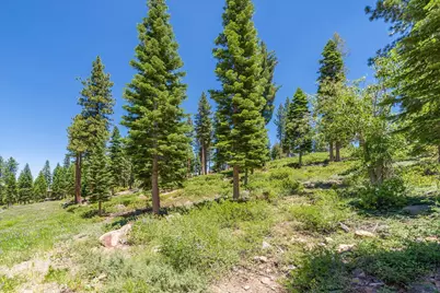 19080 Glades Place, Truckee, CA 96161 - Photo 15