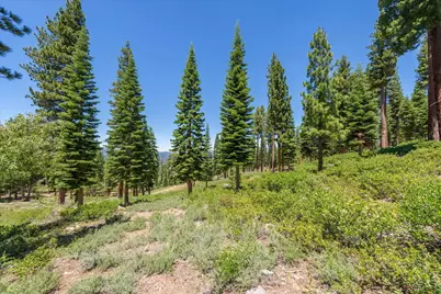 19080 Glades Place, Truckee, CA 96161 - Photo 17