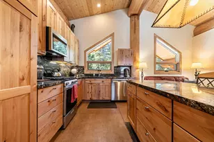 12804 Quail Ln, Truckee, CA 96161 - Photo 19