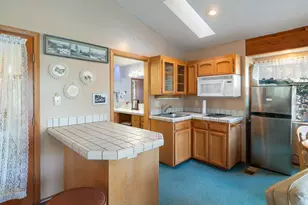 15066 S Shore Dr, Truckee, CA 96161 - Photo 15