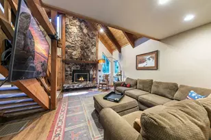 10380 Washoe Rd, Truckee, CA 96161 - Photo 9