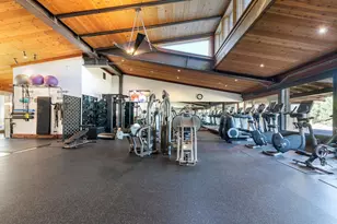 10541 Brickell Ct, Truckee, CA 96161 - Photo 33