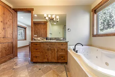 8520 River Road, Truckee, CA 96161 - Photo 13