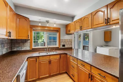 10136 Sierra Avenue, Truckee, CA 96161 - Photo 9