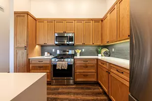 10342 Palisades Dr, Truckee, CA 96161 - Photo 9