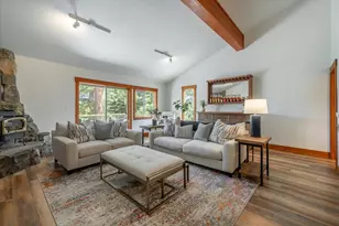 10260 Schaffer Dr, Truckee, CA 96161 - Photo 7