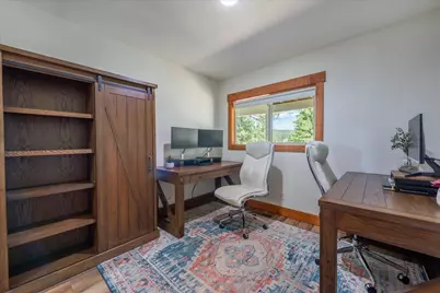 10260 Schaffer Drive, Truckee, CA 96161 - Photo 23