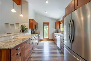 10260 Schaffer Dr, Truckee, CA 96161 - Photo 15