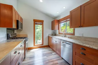 10260 Schaffer Drive, Truckee, CA 96161 - Photo 13