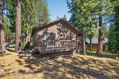 11051 Lausanne Way, Truckee, CA 96161 - Photo 19