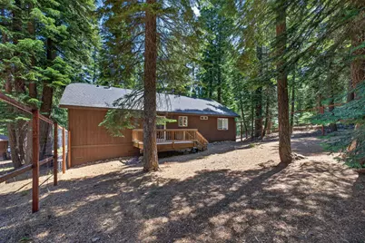 12350 Greenwood Drive, Truckee, CA 96161 - Photo 15