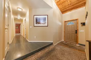 14096 Copenhagen Dr, Truckee, CA 96161 - Photo 9