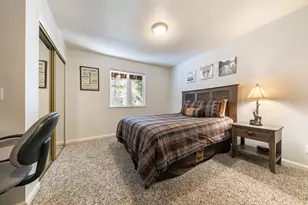 14096 Copenhagen Dr, Truckee, CA 96161 - Photo 13