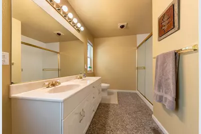 14096 Copenhagen Drive, Truckee, CA 96161 - Photo 17