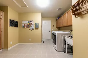14096 Copenhagen Dr, Truckee, CA 96161 - Photo 19