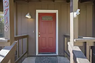 10718 Manchester Dr, Truckee, CA 96161 - Photo 3