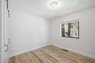 10718 Manchester Dr, Truckee, CA 96161 - Photo 15