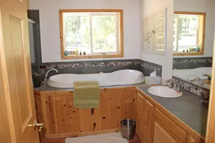 11450 Cinder Cone Dr, Truckee, CA 96161 - Photo 13