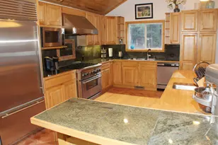 11450 Cinder Cone Dr, Truckee, CA 96161 - Photo 5