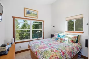 15500 Martis Peak Rd, Truckee, CA 96161 - Photo 11