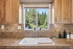 15500 Martis Peak Rd, Truckee, CA 96161 - Photo 9