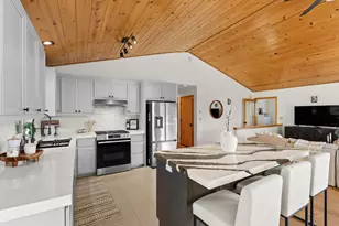 14774 Alder Creek Rd, Truckee, CA 96161 - Photo 9