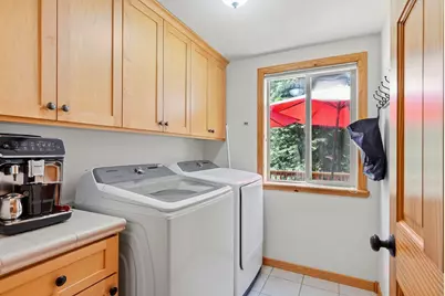 11642 Zermatt Drive, Truckee, CA 96161 - Photo 13
