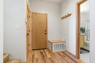 11642 Zermatt Dr, Truckee, CA 96161 - Photo 19