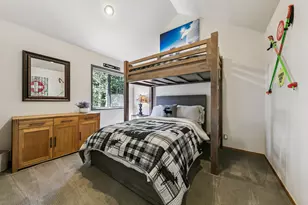 12212 Oslo Dr, Truckee, CA 96161 - Photo 23