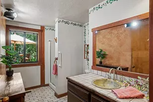 10621 Ponderosa Dr, Truckee, CA 96161 - Photo 17