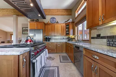 13165 Pinnacle Loop, Truckee, CA 96161 - Photo 11