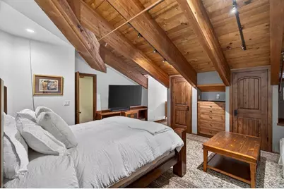 15735 & 15745 Donner Pass Road #Bld E  Unit A & B, Truckee, CA 96161 - Photo 19