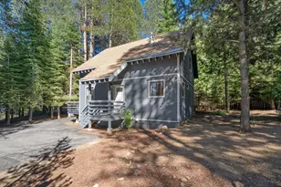 12458 Greenwood Dr, Truckee, CA 96161 - Photo 3
