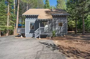 12458 Greenwood Dr, Truckee, CA 96161 - Photo 5